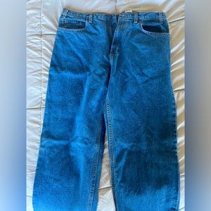 Men’s Kirkland Jeans Size: 38 x 34 | never worn
